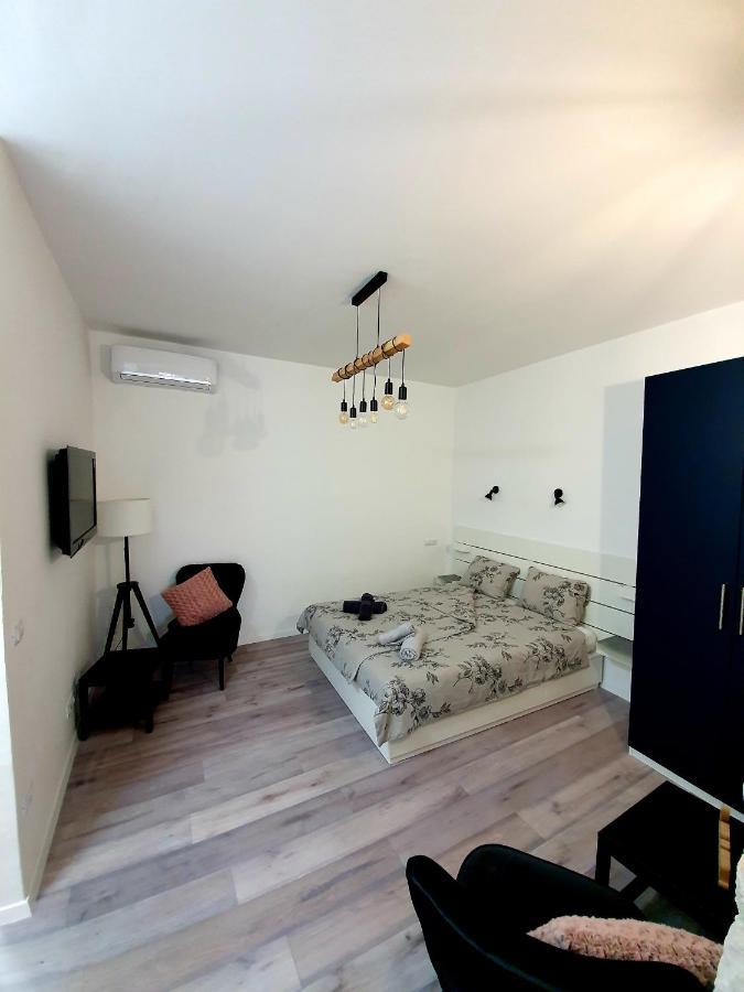 Polei Istria Apartment Pula Ngoại thất bức ảnh