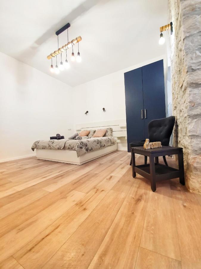 Polei Istria Apartment Pula Ngoại thất bức ảnh