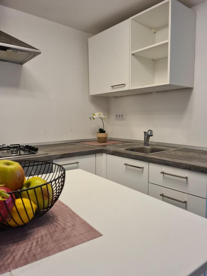 Polei Istria Apartment Pula Ngoại thất bức ảnh