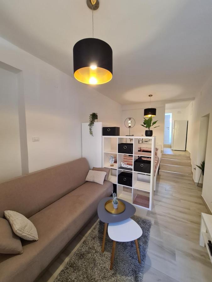 Polei Istria Apartment Pula Ngoại thất bức ảnh