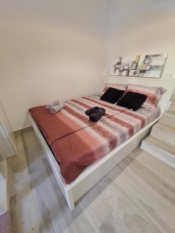 Polei Istria Apartment Pula Ngoại thất bức ảnh