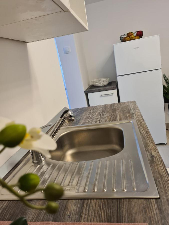 Polei Istria Apartment Pula Ngoại thất bức ảnh