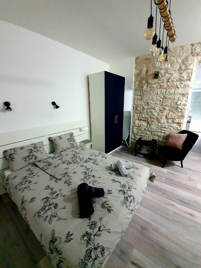 Polei Istria Apartment Pula Ngoại thất bức ảnh